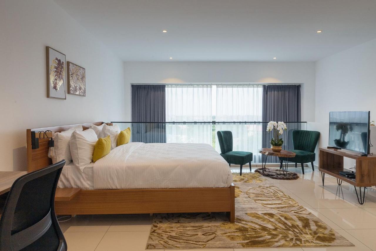 The Avery Loft At Embassy Gardens, Cantonments Acra Exterior foto