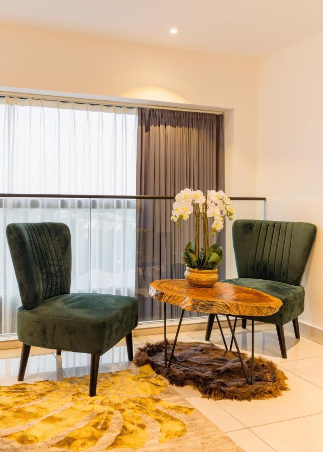 The Avery Loft At Embassy Gardens, Cantonments Acra Exterior foto